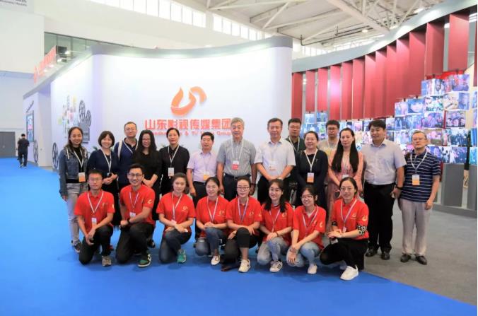 山影集團(tuán)“盛裝”亮相第八屆山東文博會 山影集團(tuán)“盛裝”亮相第八屆山東文博會