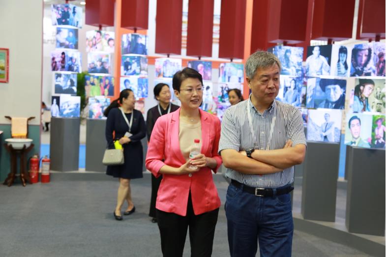 山影集團(tuán)“盛裝”亮相第八屆山東文博會 山影集團(tuán)“盛裝”亮相第八屆山東文博會